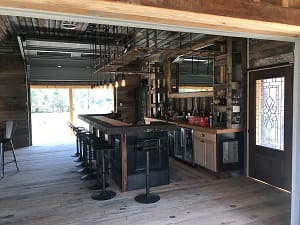 Rustic Outdoor Pub - Covington Louisiana